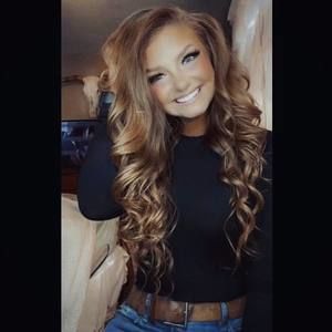 Meet your Posher, Chelsie